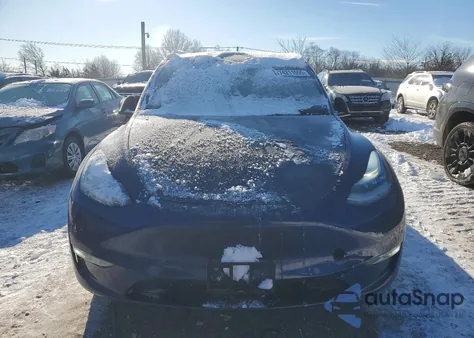 2023 Tesla Model Y from USA, damaged, VIN 7SAYGDEE4PA106649